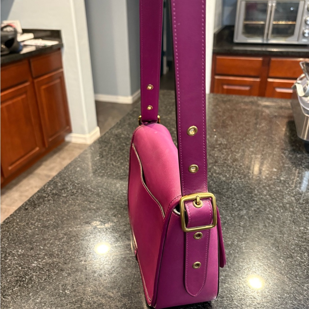 Coach Fuchsia Hibiscus Leather Crossbody 89127 with Gold-Tone Hardware Pink - Picture 3 of 15